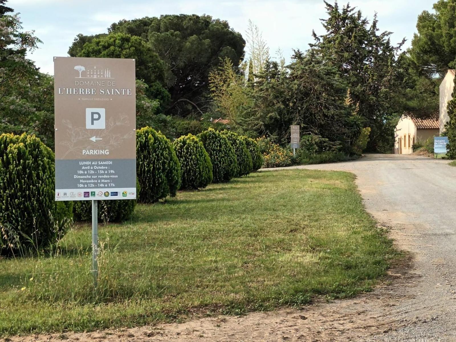 Domaine De L'Herbe Sainte Mirepeisset Exteriör bild